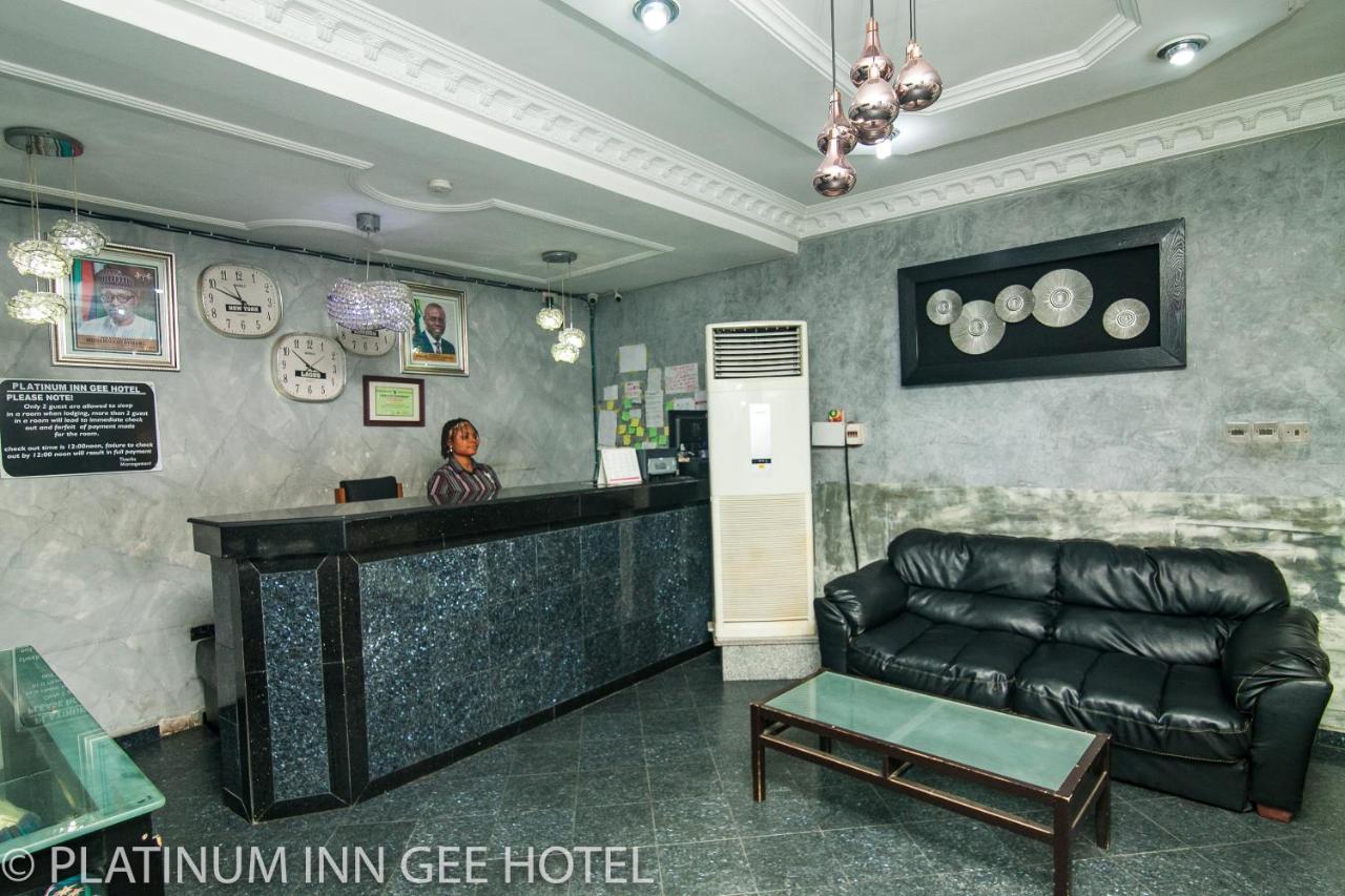 Platinum Inn Gee Hotel Suru Lere Extérieur photo